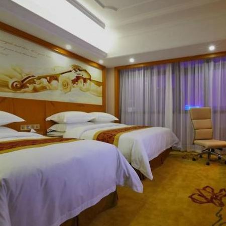 Venus International Hotel Shanghai South Shenjiang Road Экстерьер фото