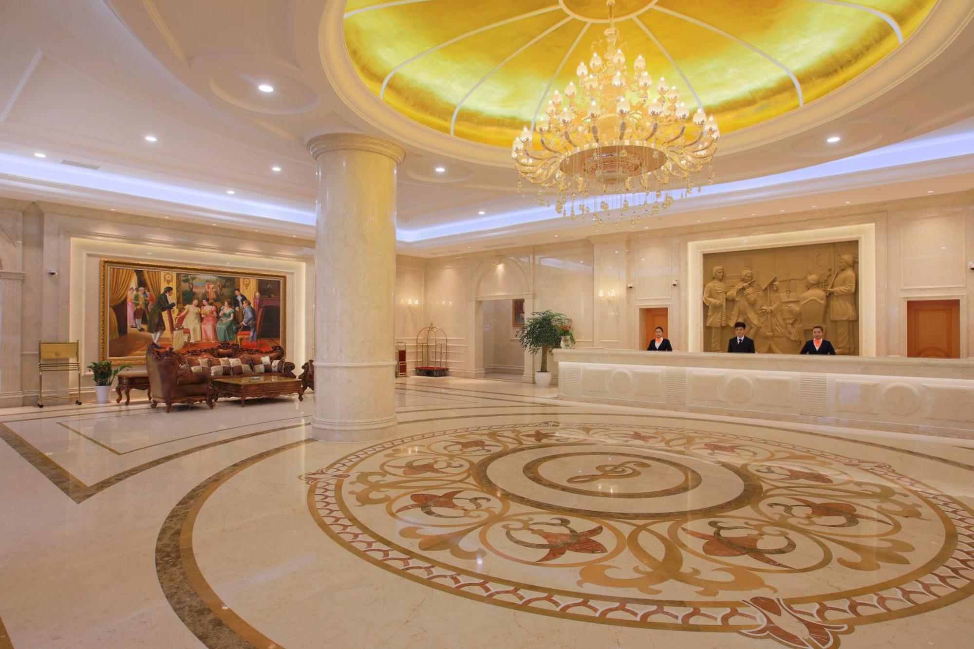 Venus International Hotel Shanghai South Shenjiang Road Экстерьер фото