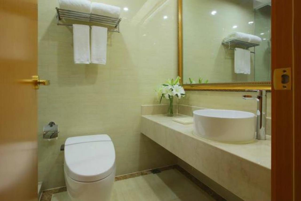 Venus International Hotel Shanghai South Shenjiang Road Экстерьер фото